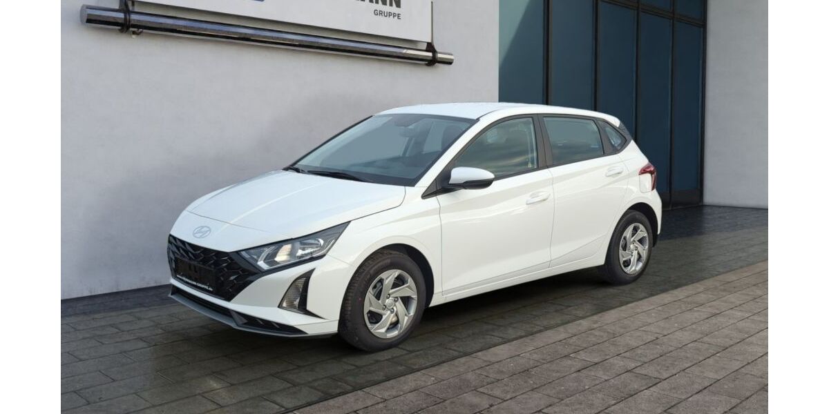 Hyundai i20 4.554 km 16.450 &euro; Salzgitter 38229