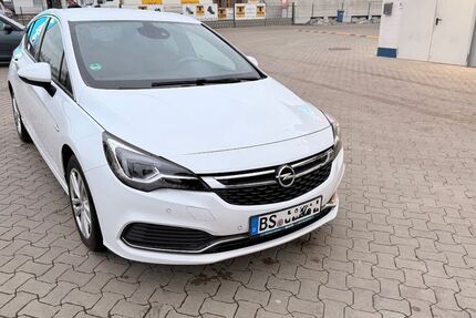 Opel Astra 68.000 km 16.200 &euro; Braunschweig 38126