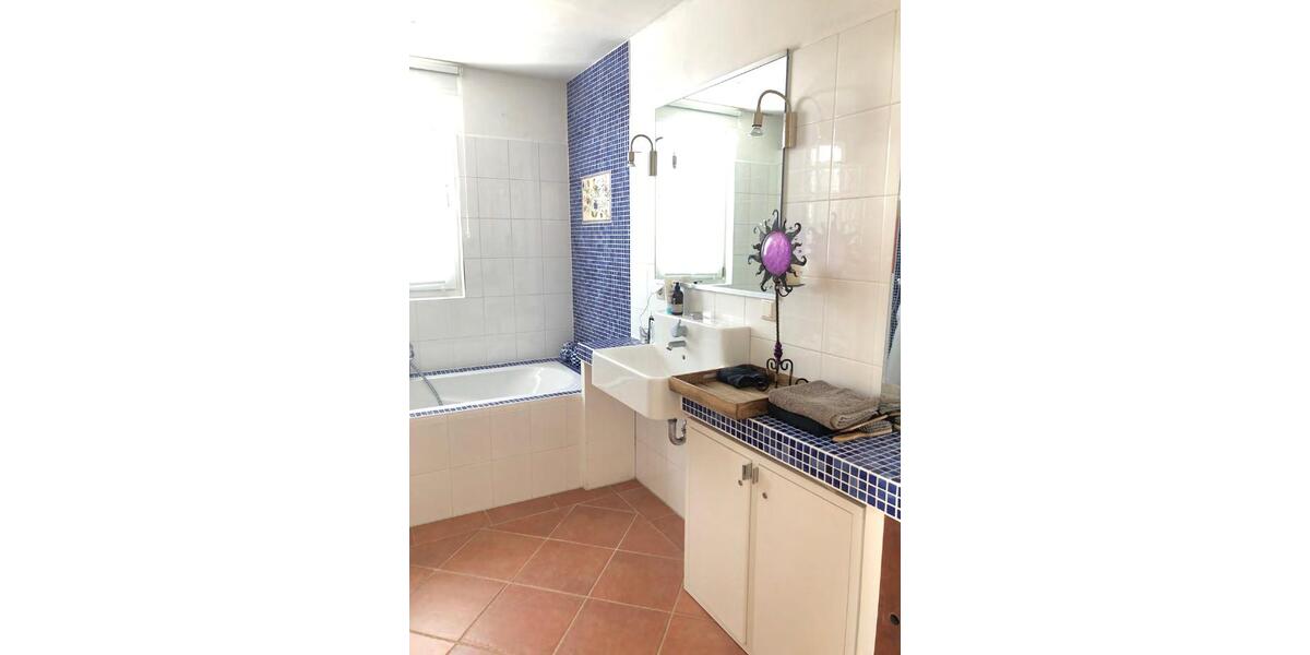 DG-whg. ( ca. 118135 qm) im Östlichen +ohne Makler - von Privat+ 3 zimmer