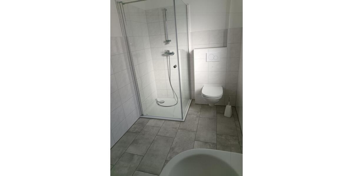 NEUBAU- Energieeffiziente DHH m. EBK Wärmepumpe in ruhiger Lage 4 zimmer