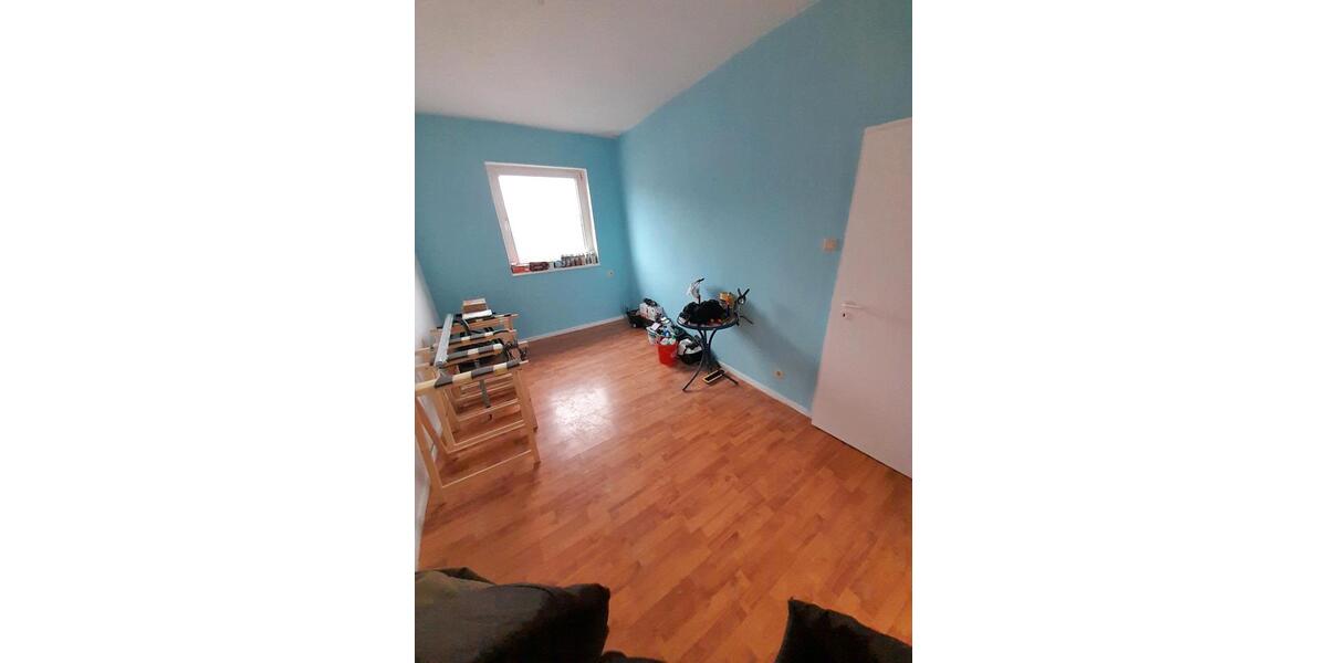 Etagenwohnung Salzgitter Ortschaft Südost - 4 Zimmer, 72 m&sup2;, 470&euro; | Angebot:25822437