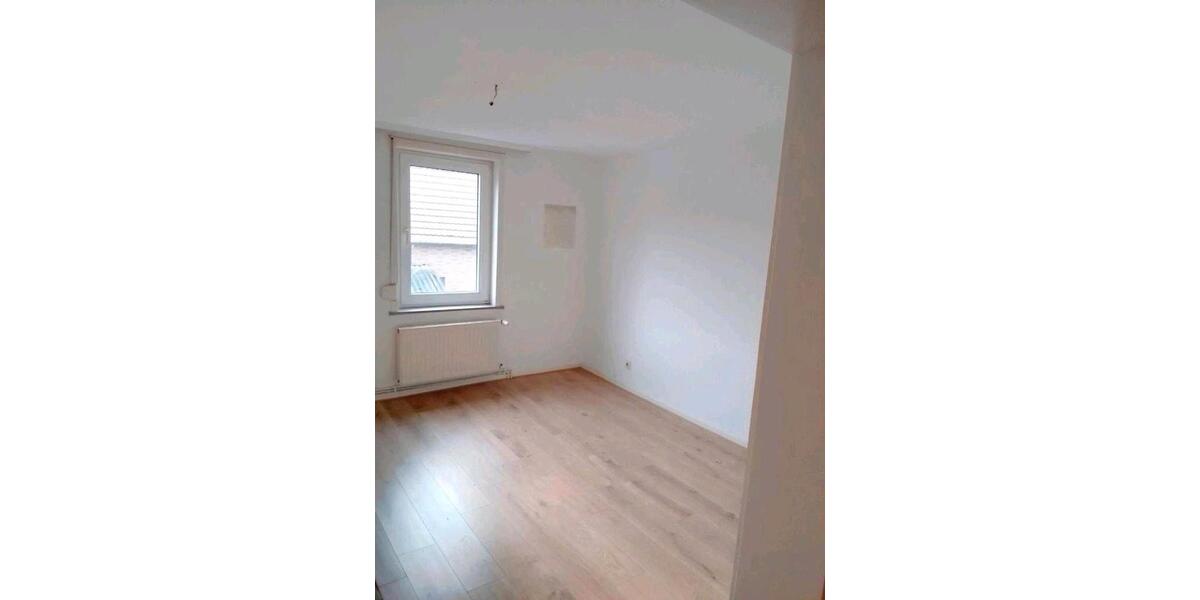 Einfamilienhaus Liebenburg - 6 Zimmer, 100 m&sup2;, 89.900&euro; | Angebot:26254557