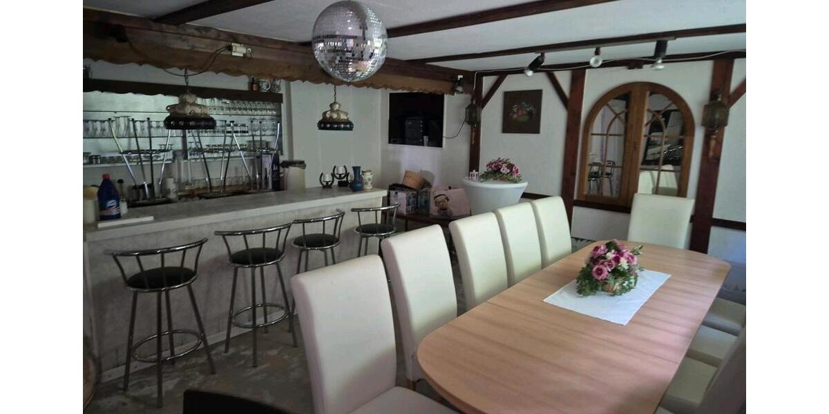 Einfamilienhaus Braunschweig Wabe-Schunter-Beberbach - 7.5 Zimmer, 157 m&sup2;, 345.000&euro; | Angebot:26913093