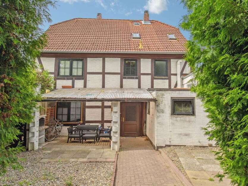Haus zum Kaufen in Goslar 145.000 € 186 m²