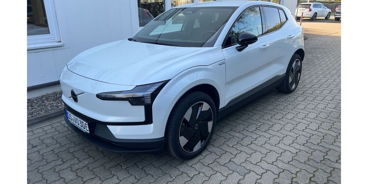 Volvo EX30 1.500 km 41.690 &euro; Goslar OT Vienenburg 38690