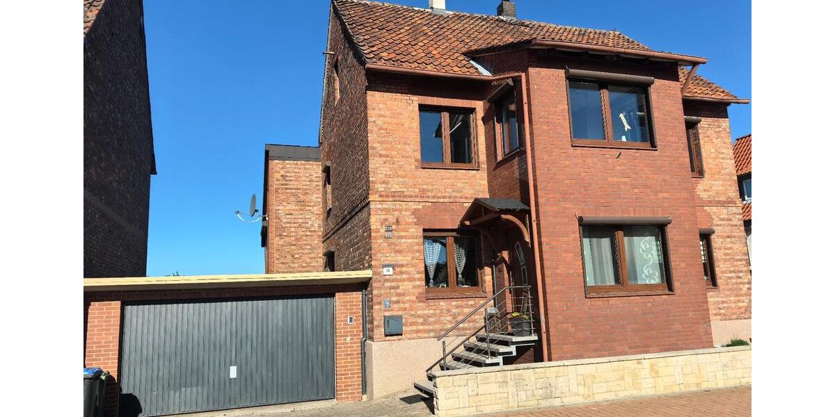 Einfamilienhaus Ilsede Adenstedt - 7 Zimmer, 180 m&sup2;, 280.000&euro; | Angebot:26300008