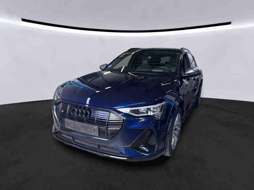Audi e-tron 79.670 km 40.990 € Vechelde 38159