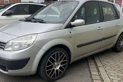 Renault Scenic 109.000 km 2.100 &euro; Hildesheim 31137