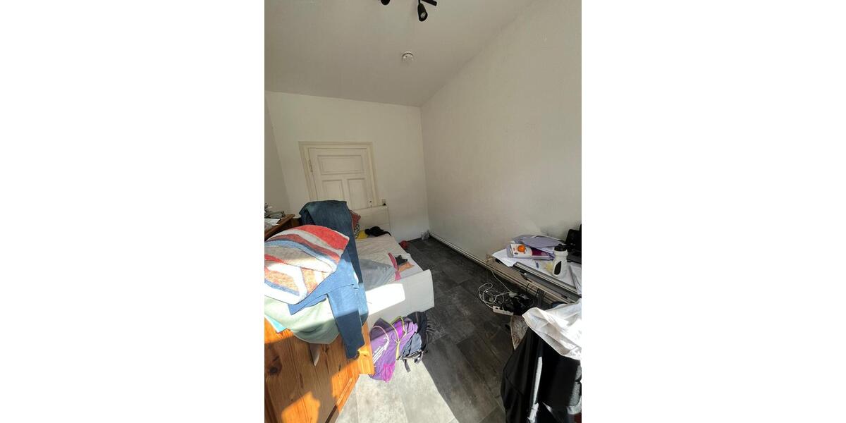 Etagenwohnung Braunschweig - 4 Zimmer, 82 m&sup2;, 835&euro; | Angebot:26261964