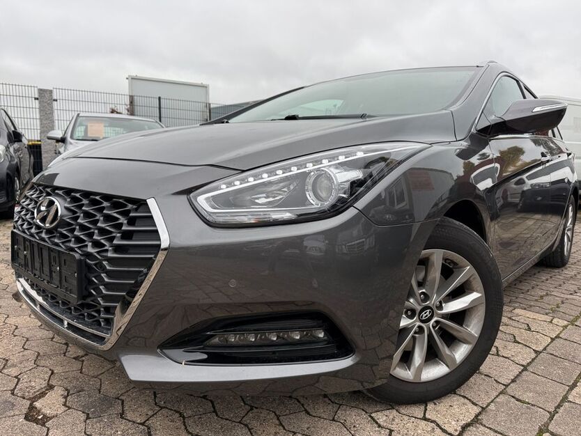 Hyundai i40 140.000 km 10.990 € Hildesheim 31137