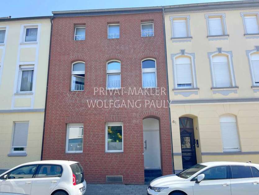 Wohnung zum Kaufen in Mönchengladbach 139.000 € 123.02 m²