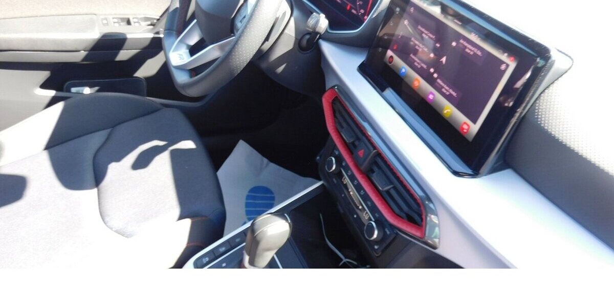 Seat Arona 1.0 FR-Line TSI BMT DSG Klima Navi 35.800 km 17.690 &euro; Vordorf 38533