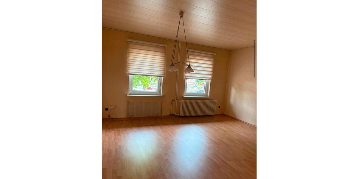 Mehrfamilienhaus, Wohnhaus Salzgitter Ortschaft Südost - 8 Zimmer, 240 m&sup2;, 299.000&euro; | Angebot:26720505