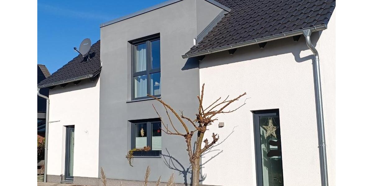 Einfamilienhaus Wolfenbüttel Adersheim - 7 Zimmer, 190 m&sup2;, 750.000&euro; | Angebot:27181925