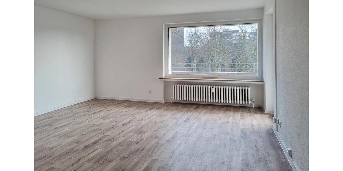 Renovierte 3-Zimmer-Wohnung in der Weststadt mit Aufzug und Balkon! 3 zimmer
