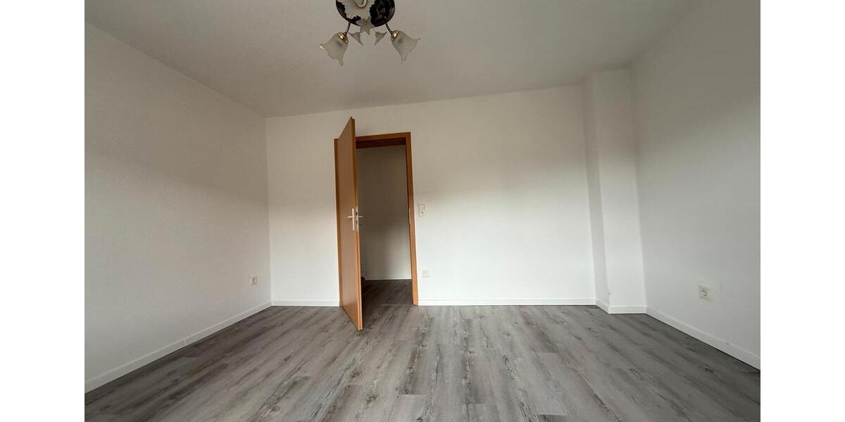 Etagenwohnung Vechelde - 3 Zimmer, 64 m&sup2;, 750&euro; | Angebot:26249601