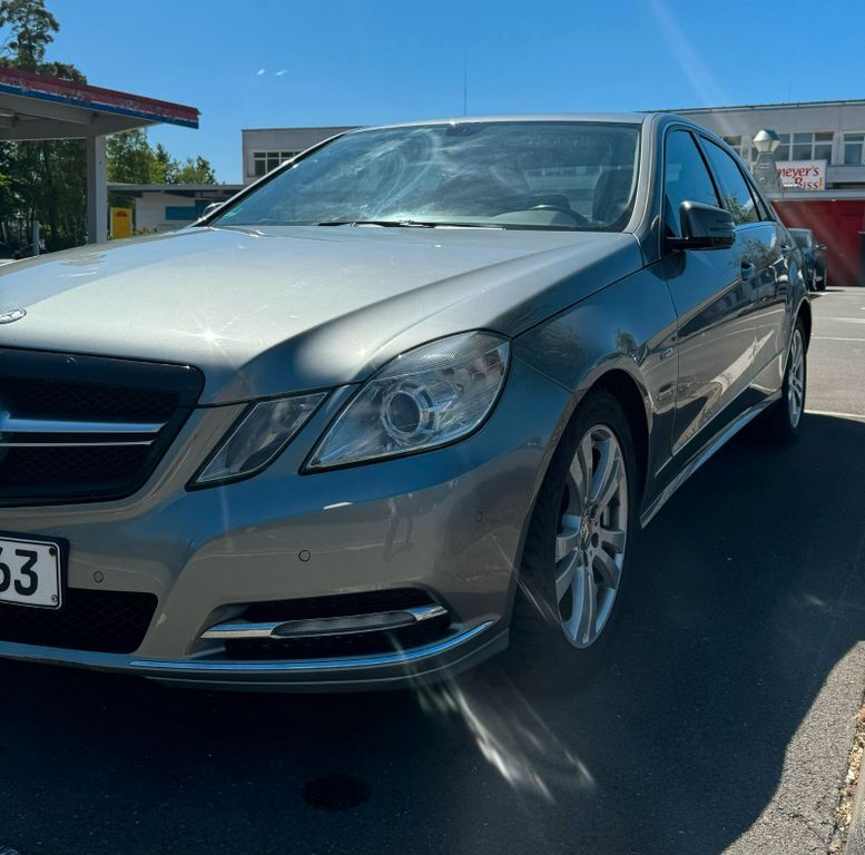 E 220