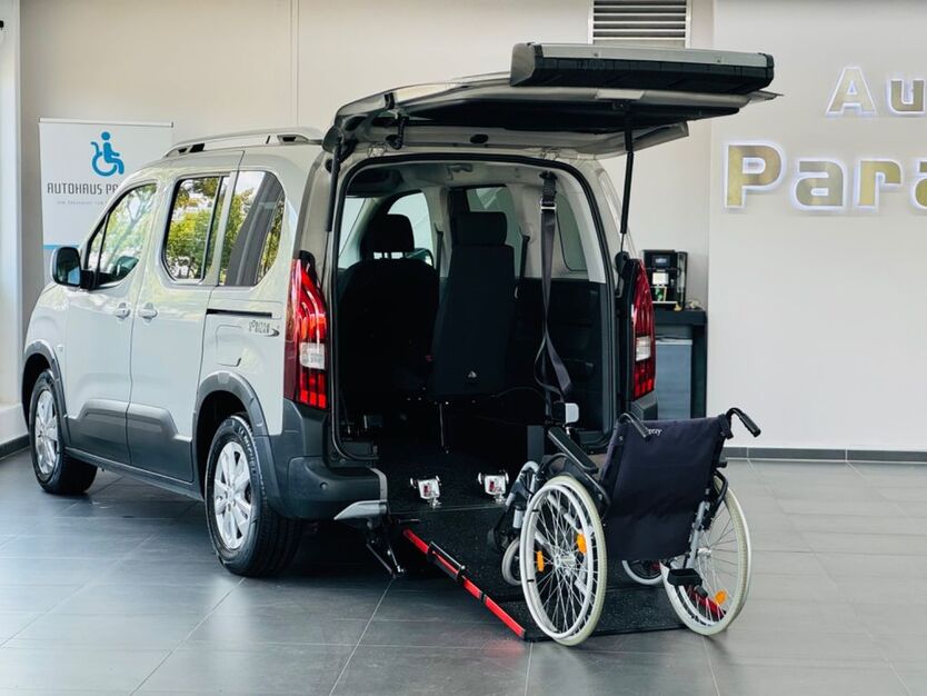 Peugeot Rifter 43.441 km 28.950 € Salzgitter 38259