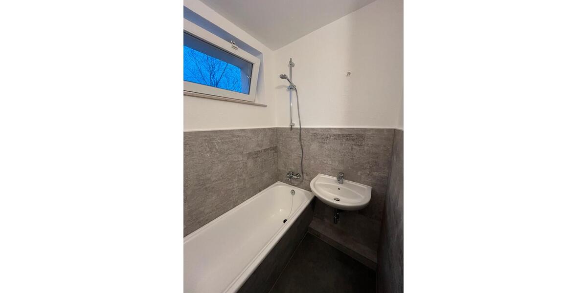 Etagenwohnung Braunschweig Timmerlah-Geitelde-Stiddien - 3 Zimmer, 64 m&sup2;, 175.000&euro; | Angebot:23792773