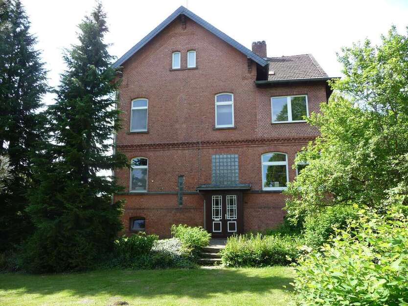 Haus zum Kaufen in Hornburg 459.000 € 294 m²