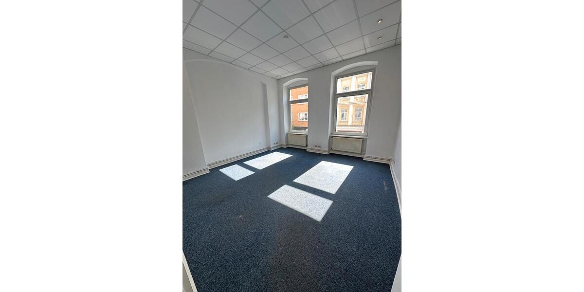 Etagenwohnung Braunschweig - 5 Zimmer, 129 m&sup2;, 1.290&euro; | Angebot:26248079