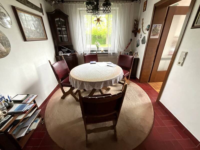 Zweigenerationenhaus oder gr. Einfamilienhaus , im Norden von Braunschweig 6 zimmer