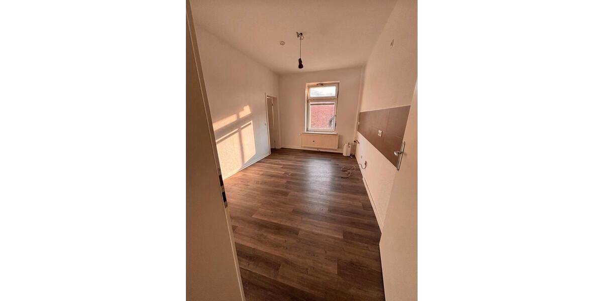 Etagenwohnung Algermissen - 3.5 Zimmer, 90 m&sup2;, 900&euro; | Angebot:26237620