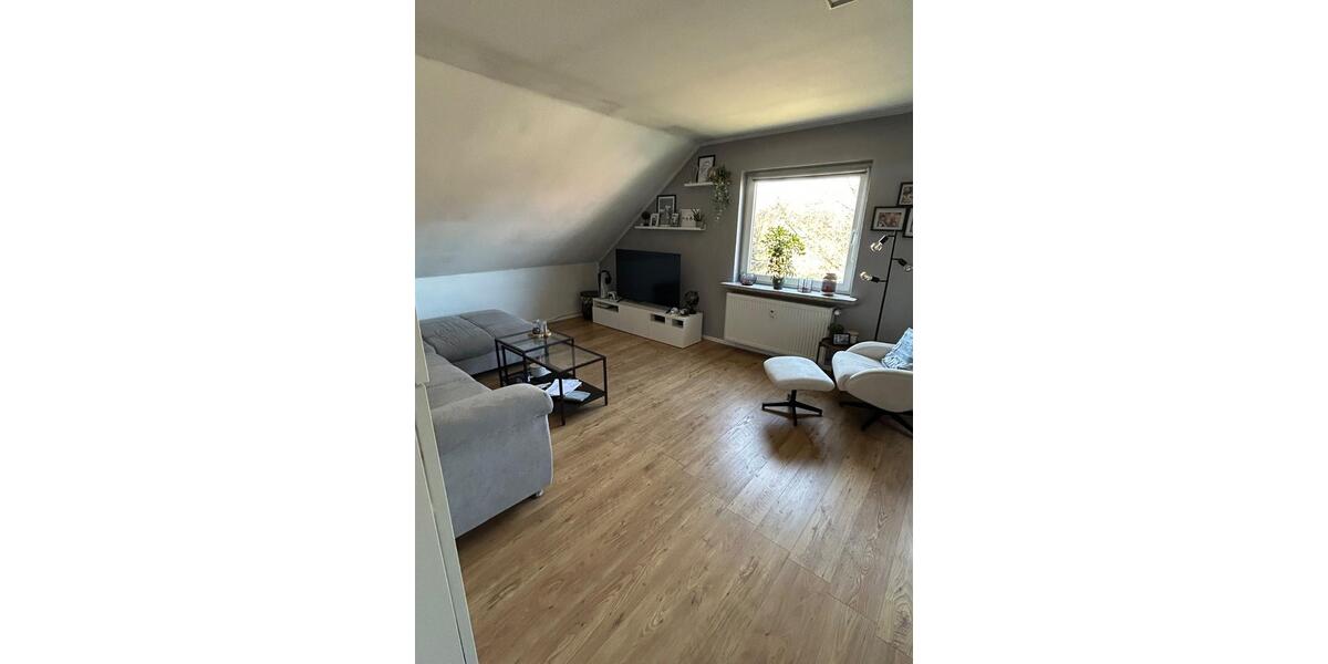 Dachgeschoßwohnung Peine Peine Kernstadt - 3 Zimmer, 74 m&sup2;, 370&euro; | Angebot:25274393
