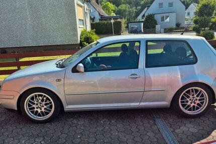 VW Golf 105.500 km 4.800 &euro; Ilsede 31241