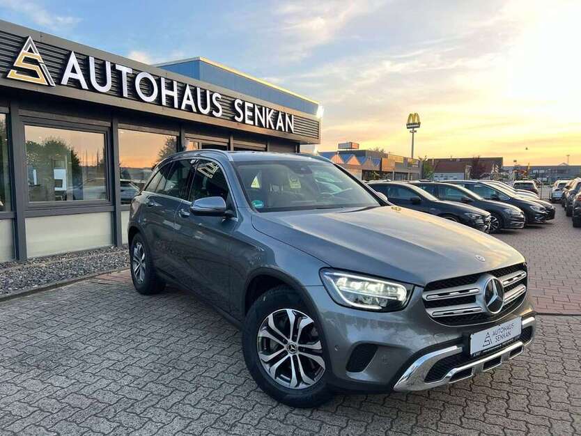 Mercedes-Benz GLC 300 116.000 km 31.490 € Peine 31228
