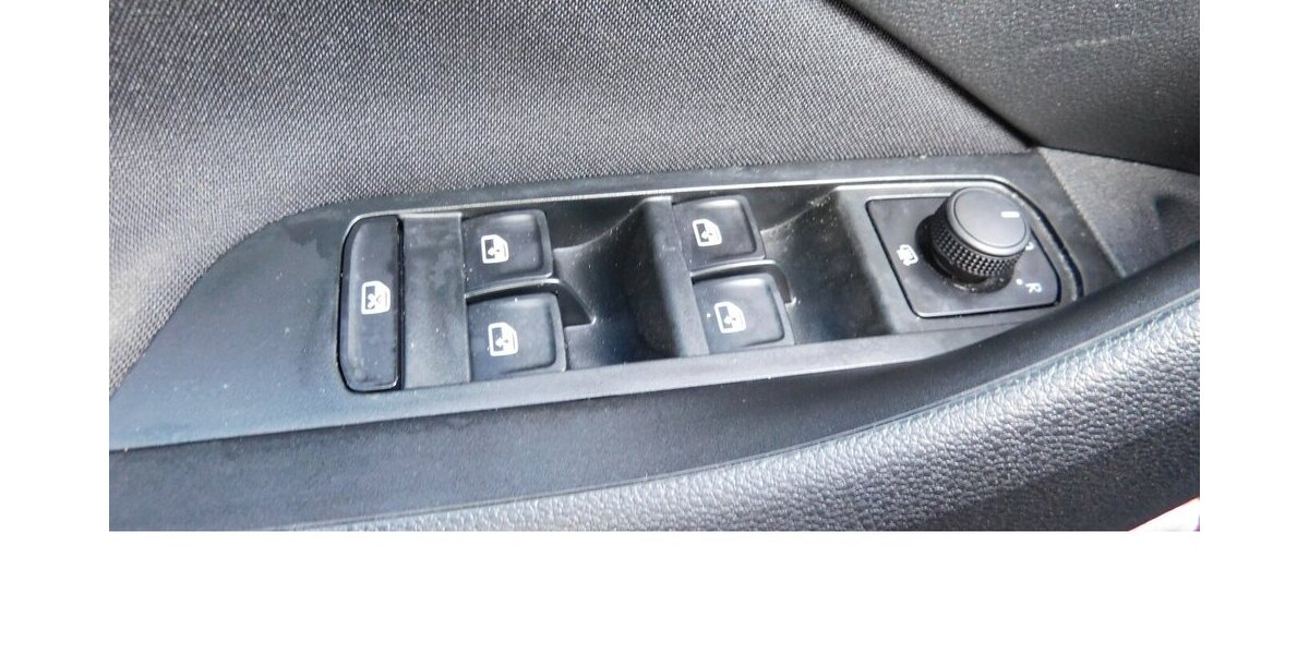 Skoda Kamiq 1.0 AmbitionTSI BMT Navi Klima 12.800 km 17.990 &euro; Vordorf 38533