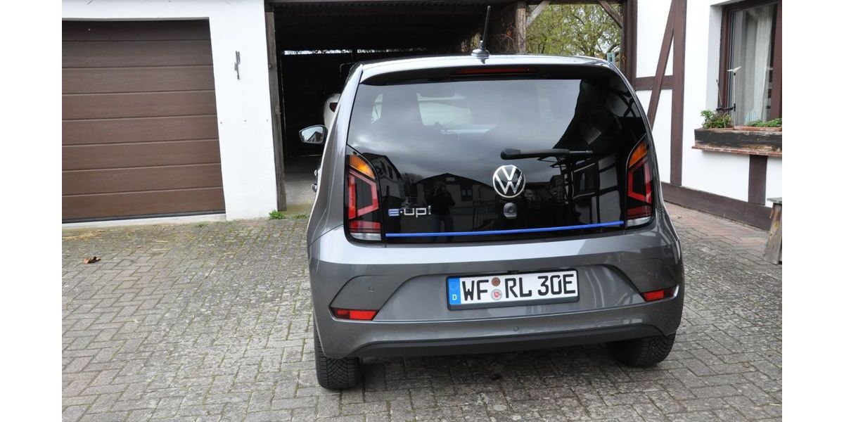 VW e-up! 29.500 km 17.300 &euro; Denkte 38321