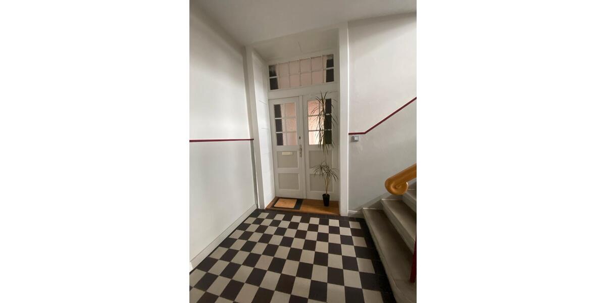 Hochparterre Hildesheim Oststadt/Stadtfeld - 4 Zimmer, 92 m&sup2;, 249.000&euro; | Angebot:26765444