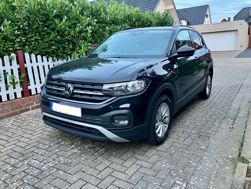 VW T-Cross 26.900 km 20.440 € Salzgitter 38228