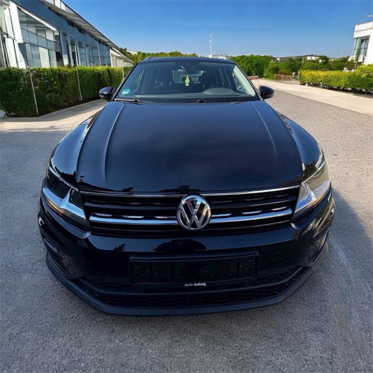 VW Tiguan 103.839 km 20.450 € Salzgitter 38259
