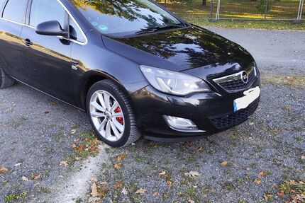 Opel Astra 221.692 km 4.150 € Salzgitter 38228