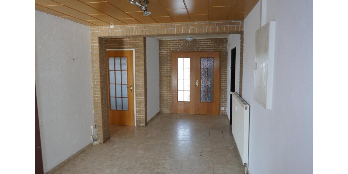 Erdgeschoßwohnung Meine - 5 Zimmer, 150 m&sup2;, 1.050&euro; | Angebot:25151386