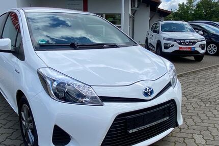 Toyota Yaris 238.000 km 5.950 &euro; Goslar 38644