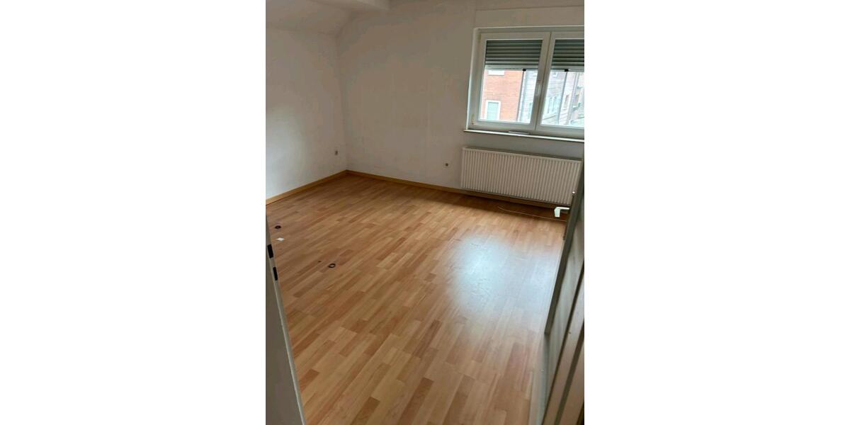 Etagenwohnung Hohenhameln - 3 Zimmer, 75 m&sup2;, 700&euro; | Angebot:26340681