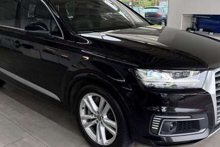 Audi Q7 192.000 km 28.990 € Braunschweig 38116