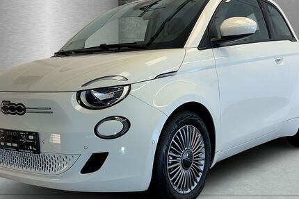 Fiat 500e 13.634 km 15.990 &euro; Braunschweig 38126