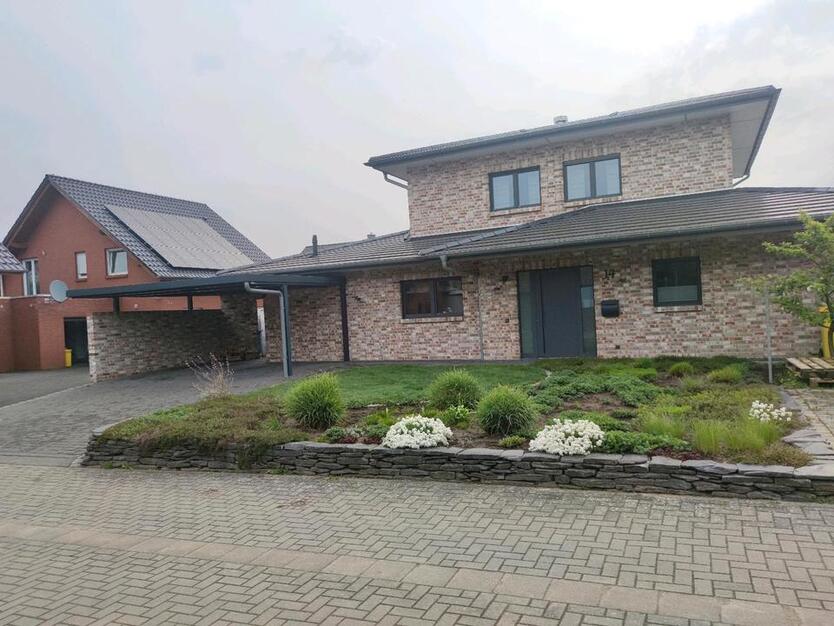 Bungalow mit Turm, EinliegerWohnung