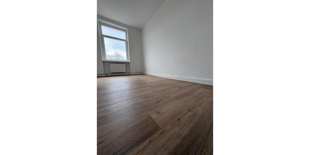 Erdgeschoßwohnung Braunschweig Wabe-Schunter-Beberbach - 5 Zimmer, 135 m&sup2;, 1.695&euro; | Angebot:26189203