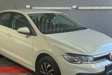 VW Polo 64.877 km 13.990 &euro; Braunschweig 38112