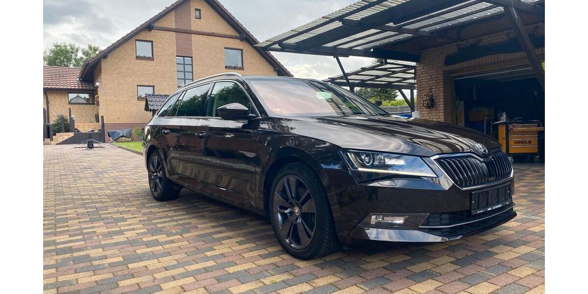 Skoda Superb 262.684 km 12.500 &euro; Schellerten 31174