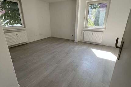 Wohnung Salzgitter Gebhardshagen - 2 Zimmer, 57 m&sup2;, 350&euro; | Angebot:27280974