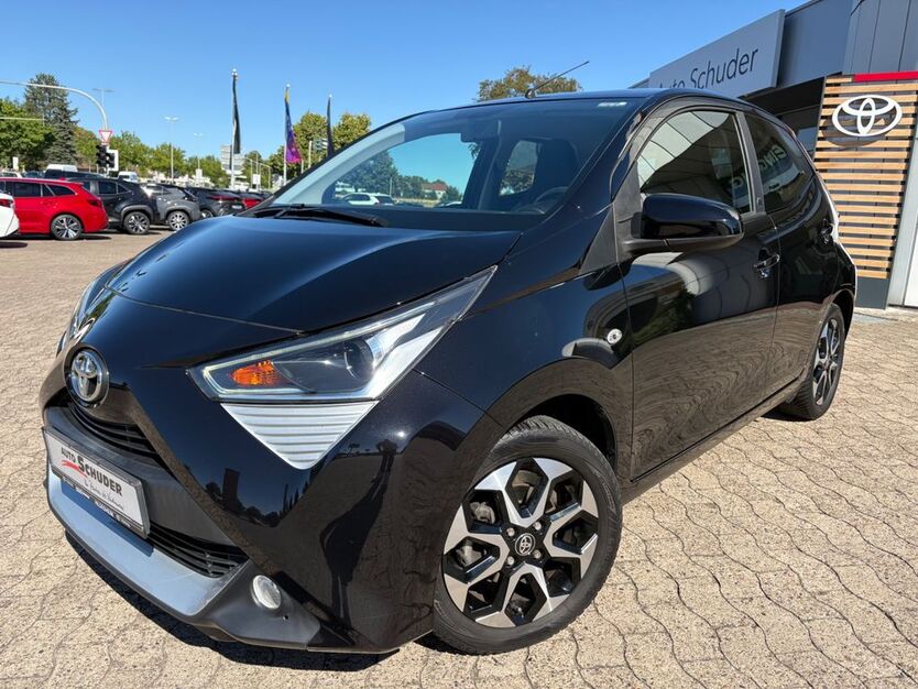 Toyota Aygo (X) 33.740 km 11.990 € Hildesheim 31137