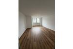 Etagenwohnung Hildesheim - 4 Zimmer, 135 m&sup2;, 1.150&euro; | Angebot:26085878