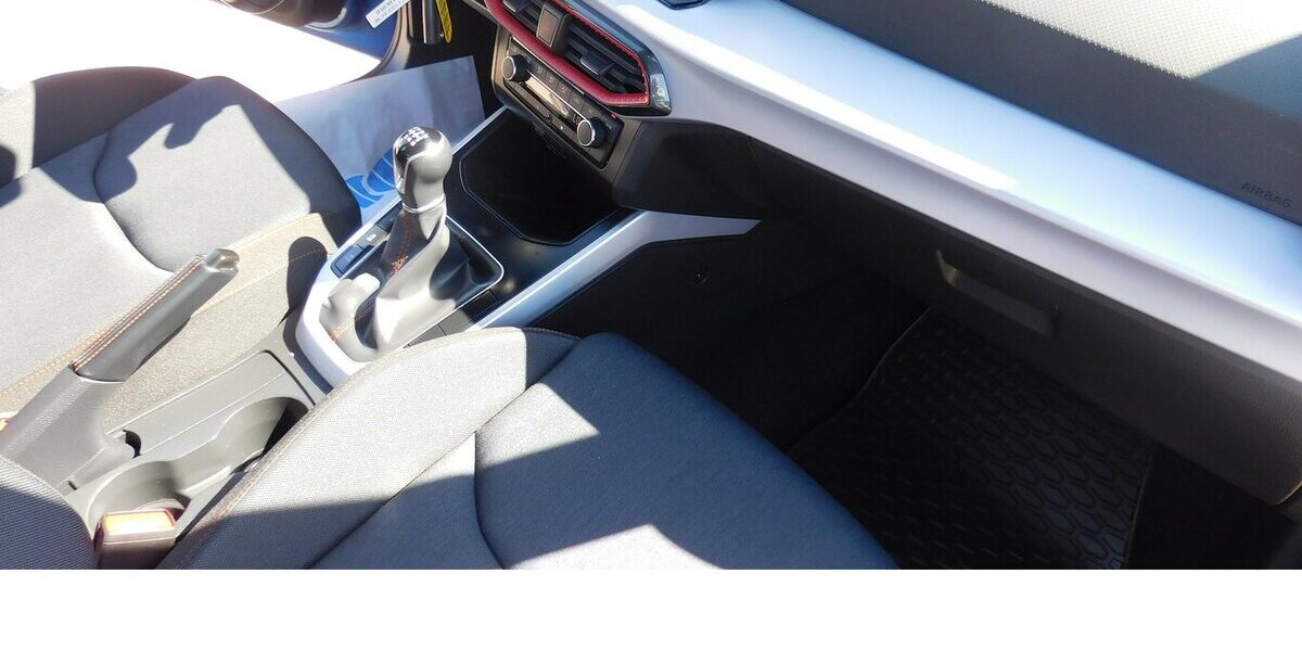 Seat Arona 1.0 FR-Line TSI BMT Navi Klima Alu 18.400 km 17.690 &euro; Vordorf 38533