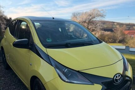 Toyota Aygo (X) 98.000 km 6.300 &euro; Bockenem 31167